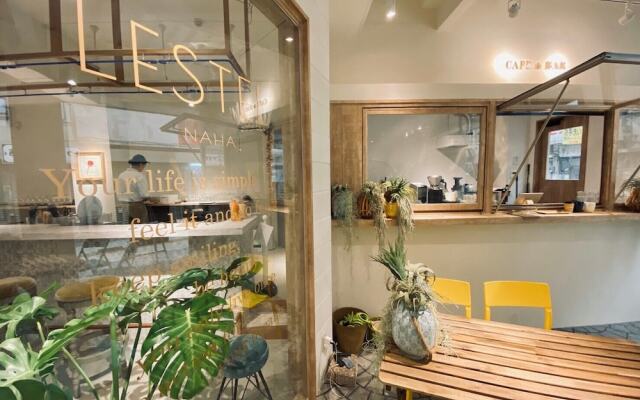 Lestel Naha - Hostel