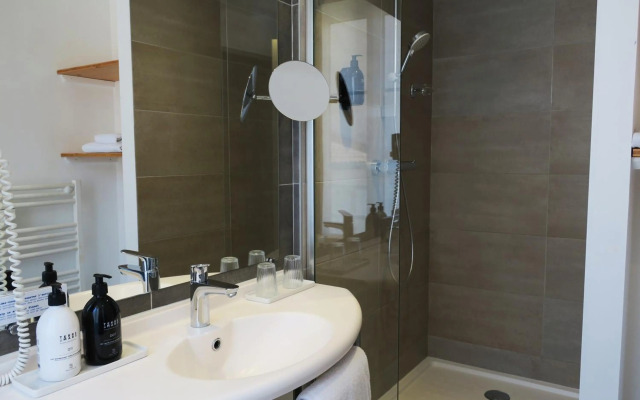 Hotel De Verdun 1882, BW Signature Collection