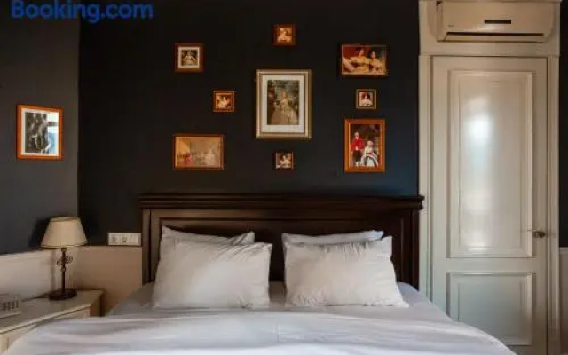 Piazza Boutique Hotel