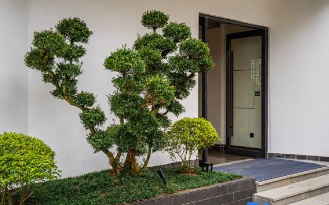 Guyue Suqing Homestay (Libo Ancient Town Branch)