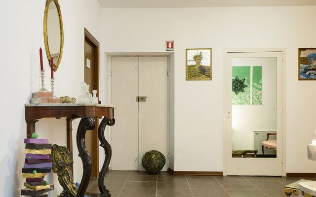 Hotel Porta Marmorea