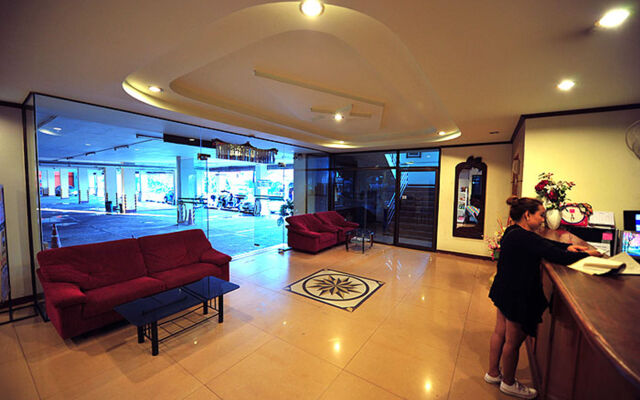 B.P Grand Service Apartment Chiang Mai