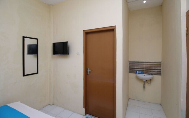 Airy Bangunharjo Parangtritis KM 4 319 Yogyakarta