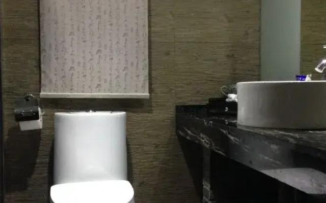 Shunfeng 123 Business Hotel