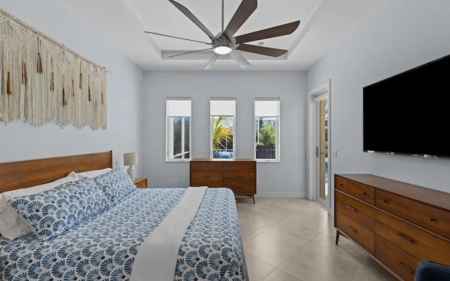 Sunrise Island Retreat