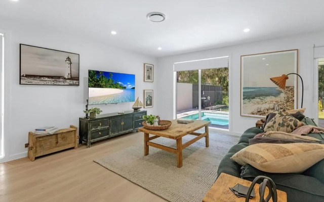 MANZI, Jervis Bay