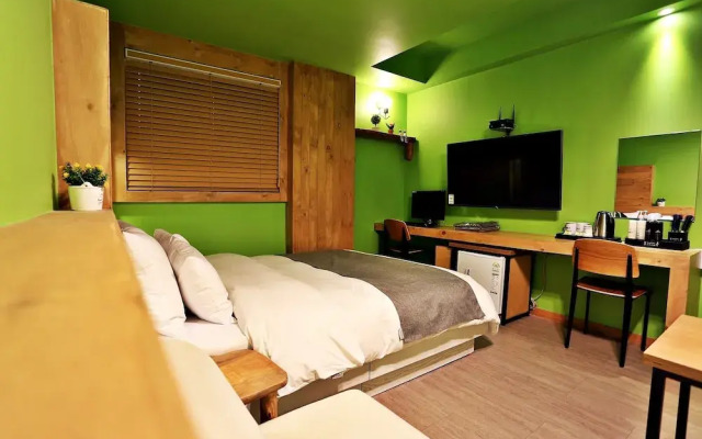 Hotel Form