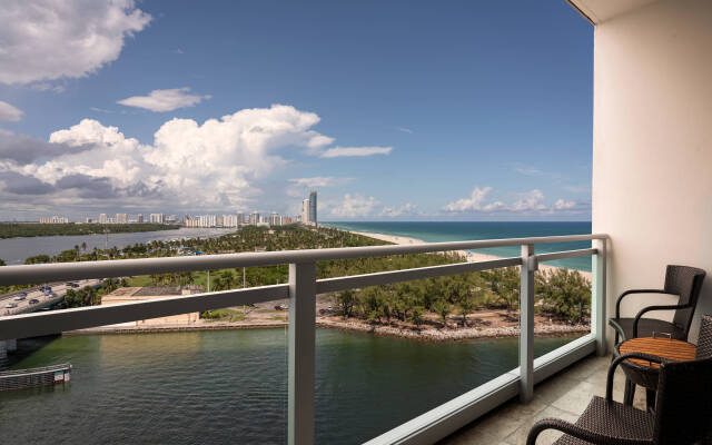 The Ritz-Carlton Bal Harbour, Miami