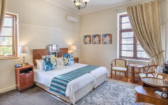 Montagu Country Hotel