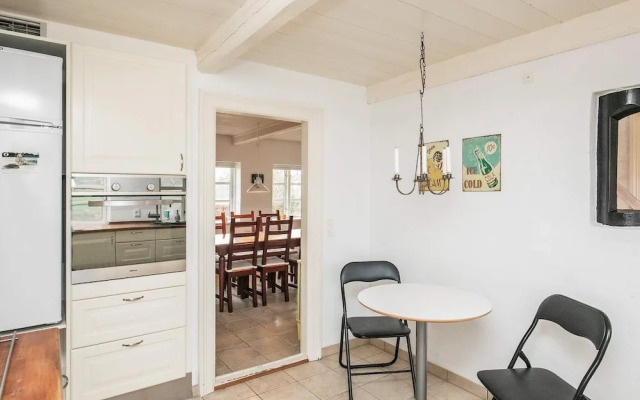 6 Person Holiday Home in Humble-by Traum