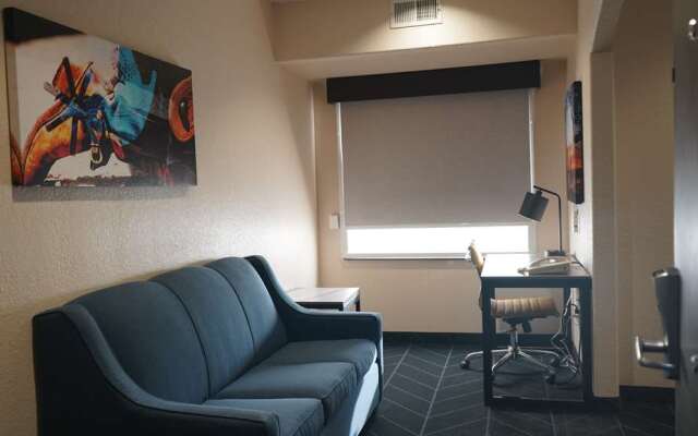 Best Western Lubbock West Inn & Suites