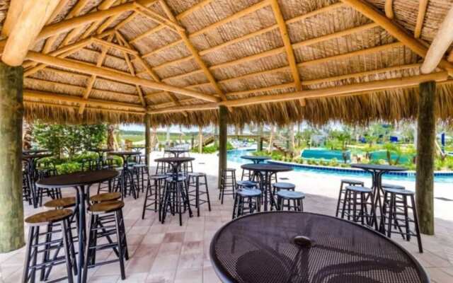 4710kings 6 Bedroom Villa by RedAwning