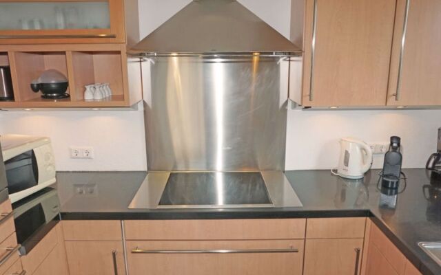 Apartment Ladis Fiss 18956