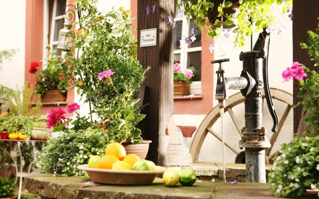 Hotel Deutschherrenhof