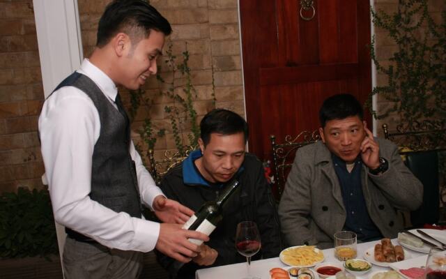 Violin Hotel Ha Noi