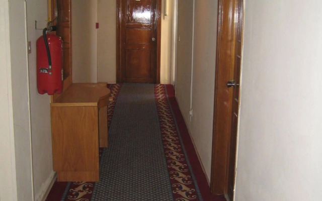 Onisillos Hotel