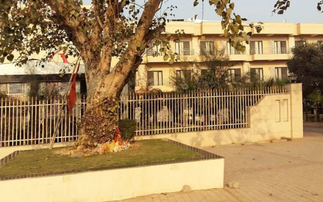 Hotel Asha