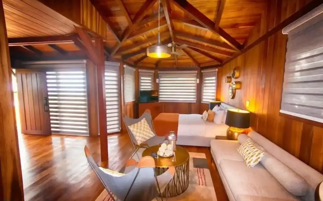 Lucero - Luxury Treehouses