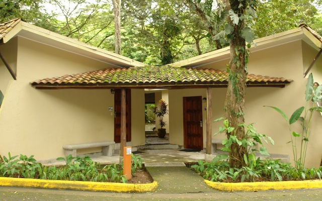 Hotel Punta Leona