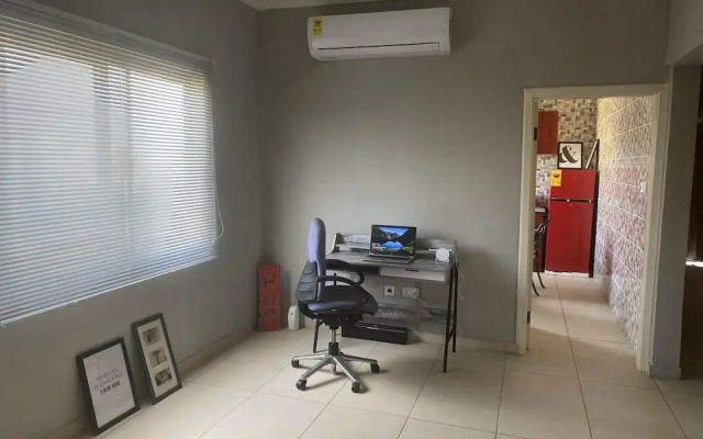 Captivating 2-bed Ensuite Apartment in Accra