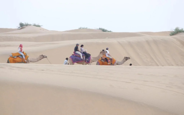 Royal Desert Safari Resort and Camp