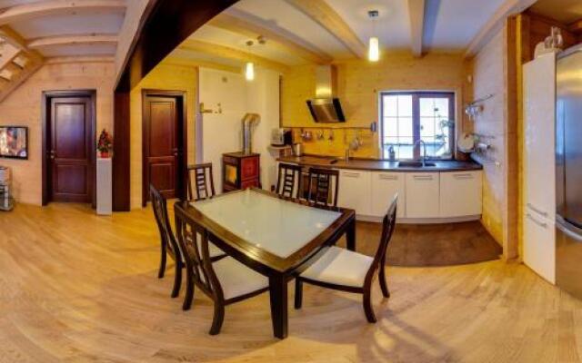 Gallery of Mountains Holiday Home