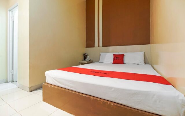 RedDoorz Plus @ Hertasning Area