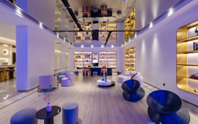 Dalian Huanan Square Huadong Road Atour X Hotel