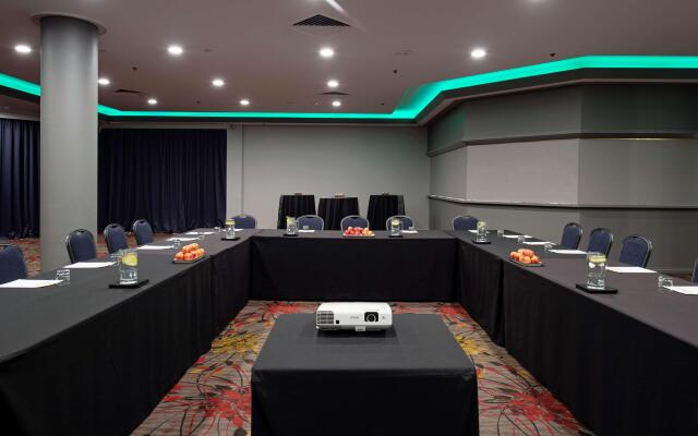 DoubleTree by Hilton Alice Springs