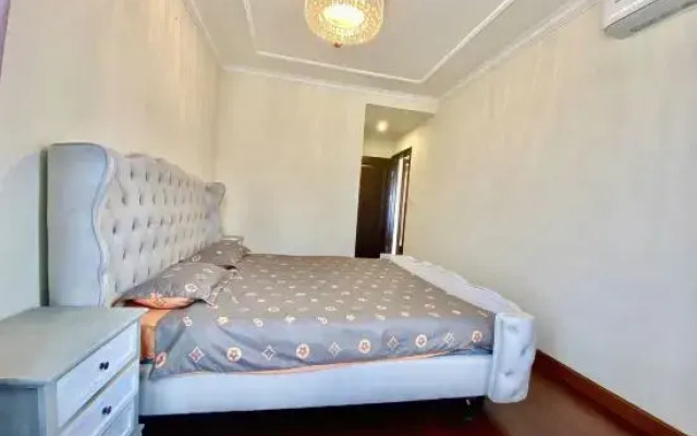 Nanning Time Apartment