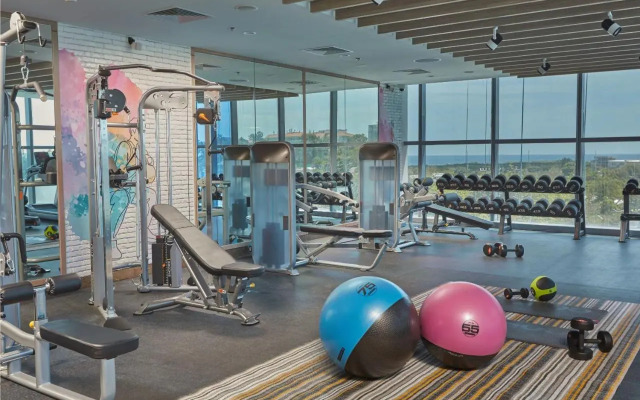 Mactan Island Stay Near Beach and Airport