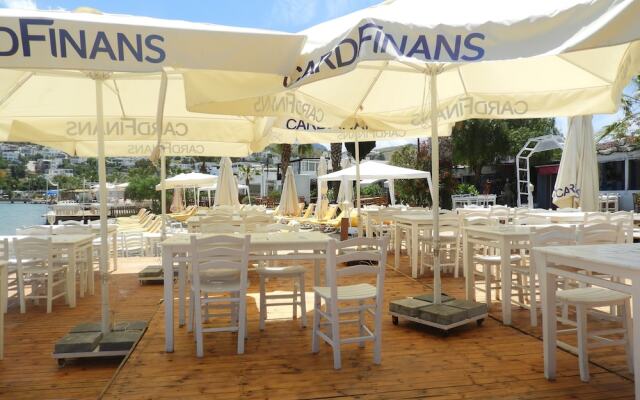 Yakamoz Beach Boutique Hotel