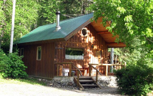 Blaeberry Mountain Lodge