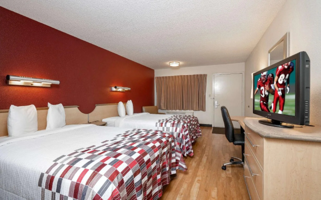 Red Roof Inn Tampa Fairgrounds – Casino