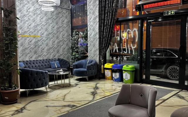 Comfort Suites Hotel