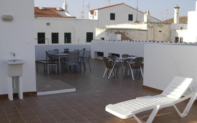 Hostel & Gym Relise - Albergue Juvenil