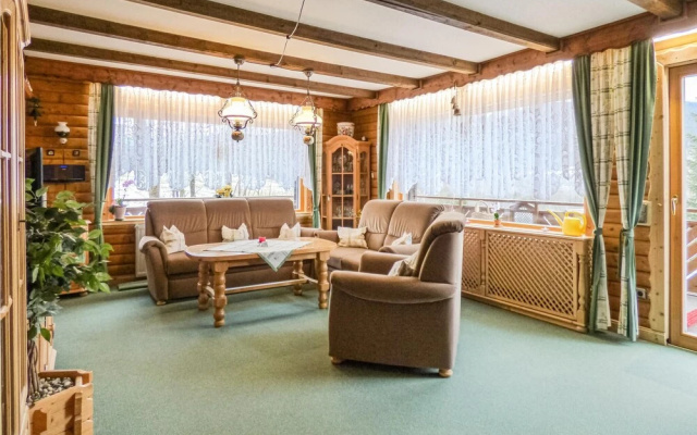 Beautiful Apartment in Arrach With 2 Bedrooms and Wifi