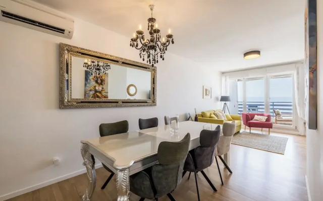 Beachaholic M&G, Luxury Seaside Suites On Znjan