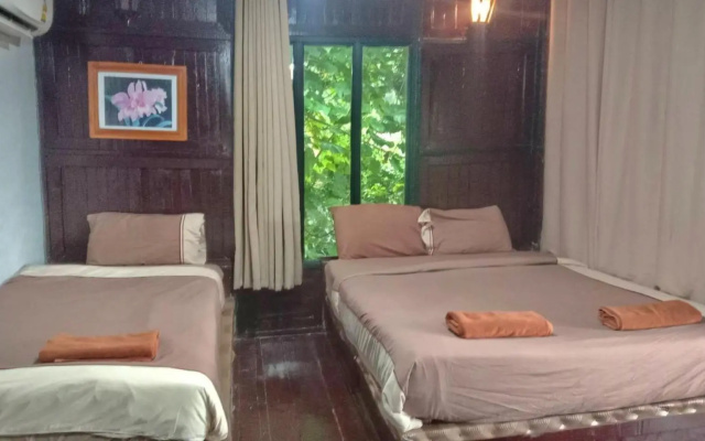 Phi Phi Green Hill Resort