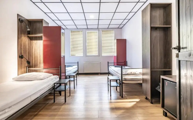 Vola Hostel