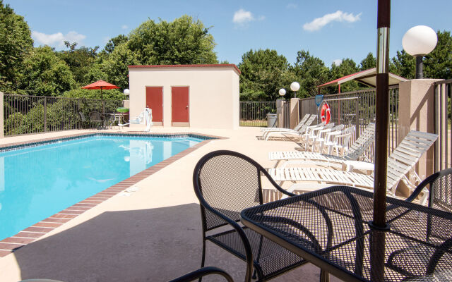 Quality Inn near Parc Natchitoches