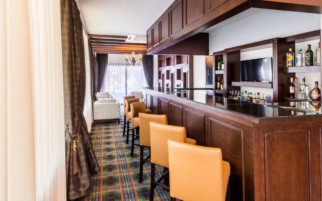 Oscar Park Hotel
