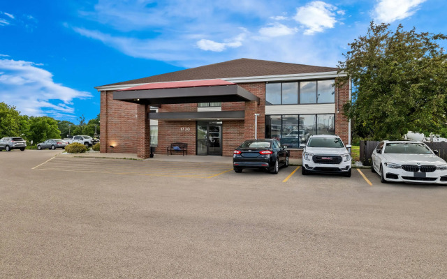 Super 8 by Wyndham Watertown WI