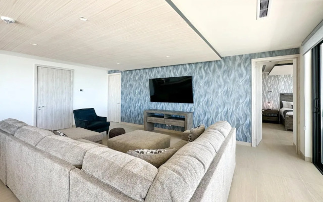 Brand New 6 Bedroom Penthouse