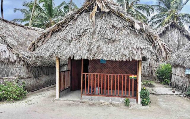 Cabins on paradise San Blas island
