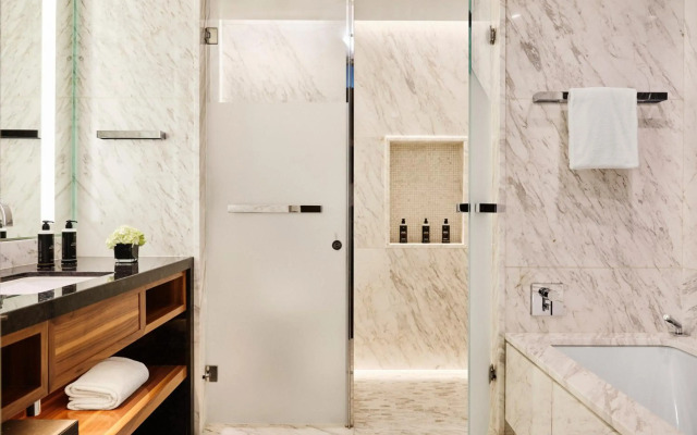 Four Seasons Hotel Madrid