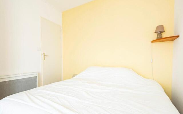 Nice 50 M2 With Veranda Near The Beach