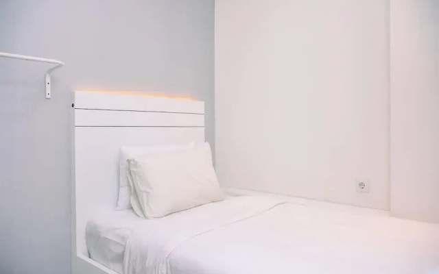 Nice and Warm 2BR at Podomoro Golf View Apartment