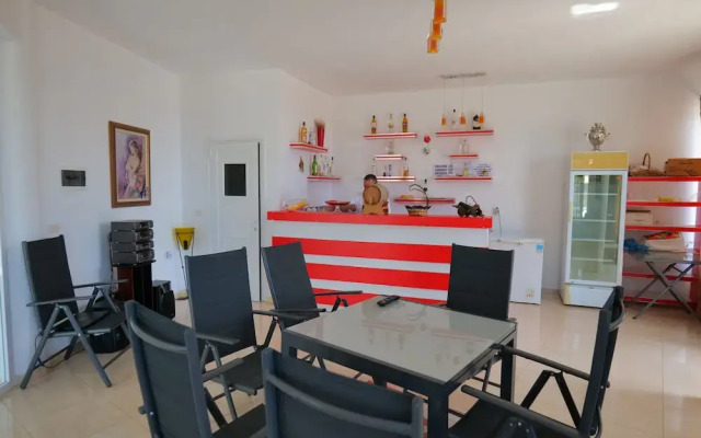 Hotel Sherifi