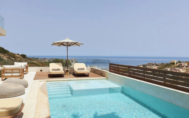 The Nook -luxury Living at the Edge of Tranquility